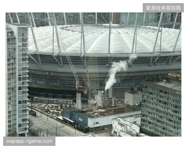 温哥华赛事场馆利用边缘计算节点将实名校验延迟压缩至毫秒级响应区间