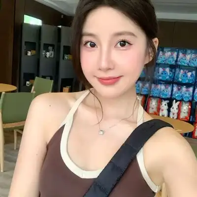 邹静华